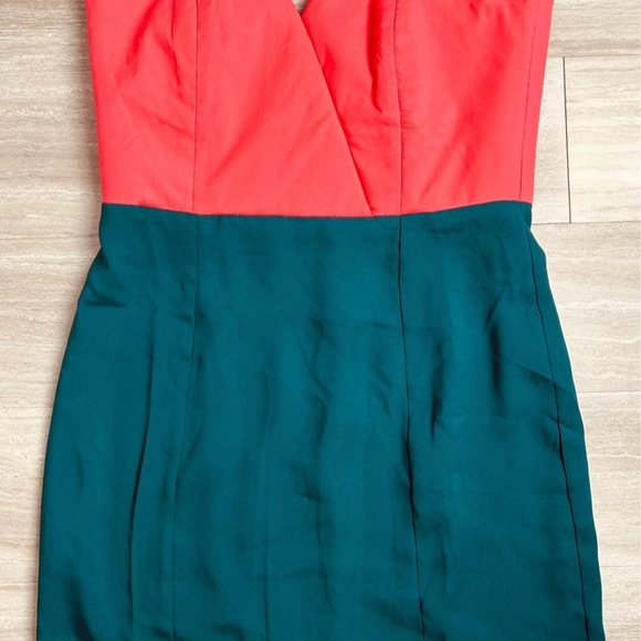 Audrey 3+1 Strapless Coral and Teal Colorblock Dress - Picture 3 of 5